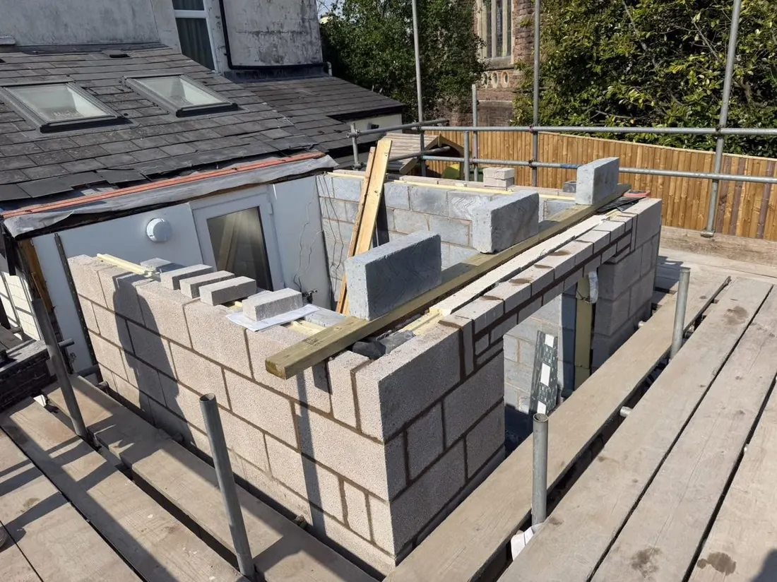 Blockwork rising off completed footings